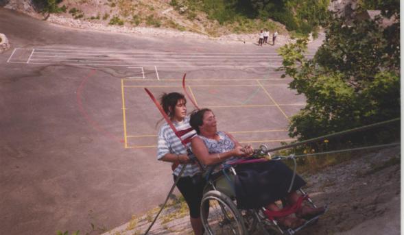 Abseiling at Stackpole, 31K gif